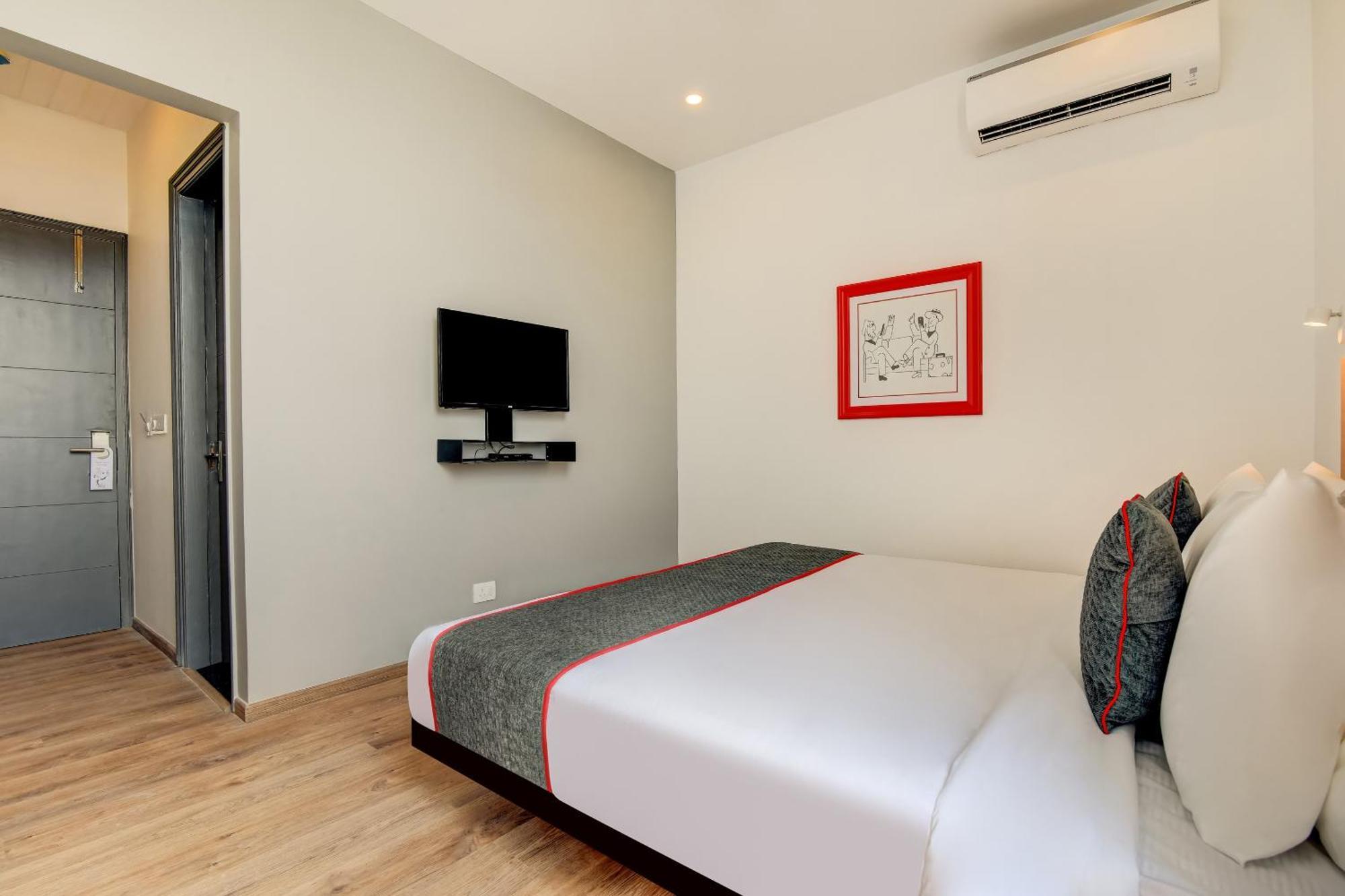 Townhouse 207 Hotel Downtown My Stay Jaipur Buitenkant foto