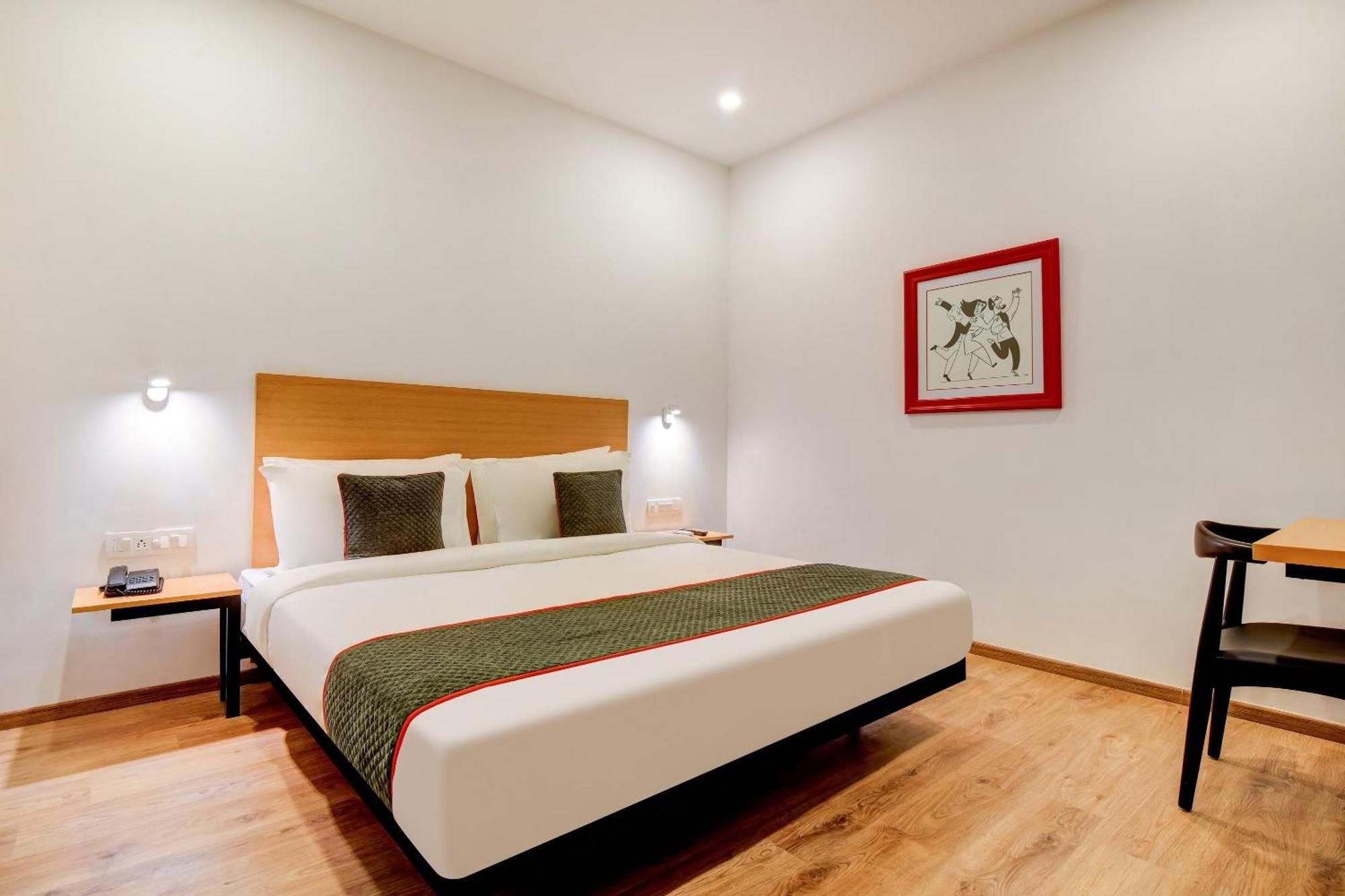 Townhouse 207 Hotel Downtown My Stay Jaipur Buitenkant foto