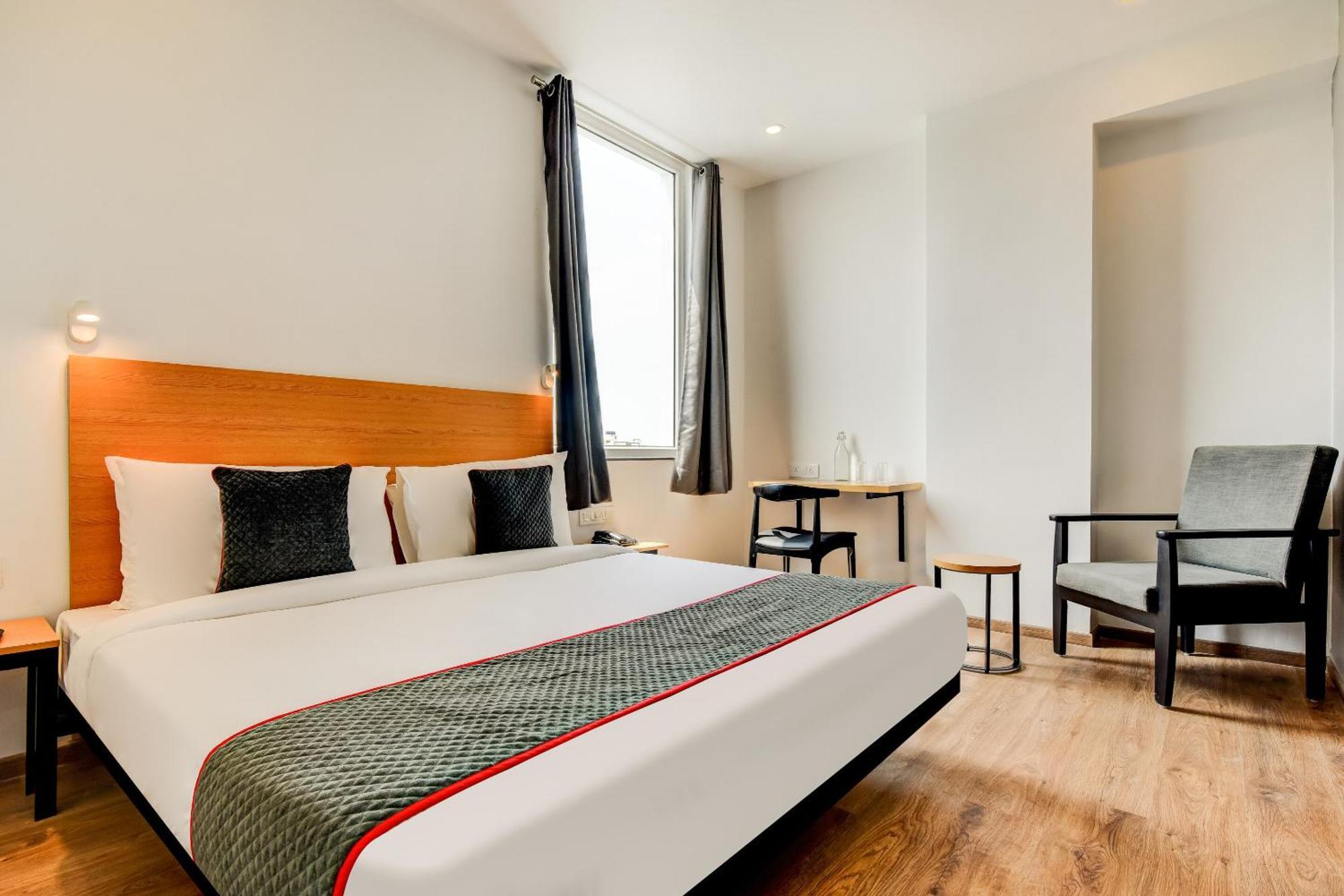 Townhouse 207 Hotel Downtown My Stay Jaipur Buitenkant foto